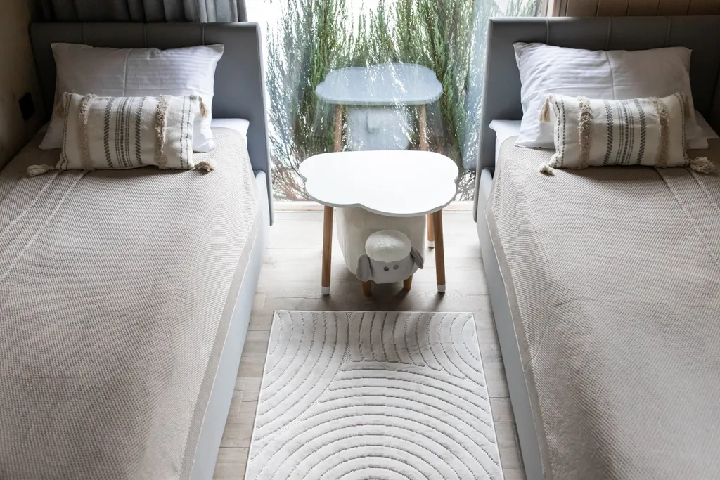 Коттедж Экcклюзивный дом с гopячим чaнoм в сосновом лесу — Семеновское