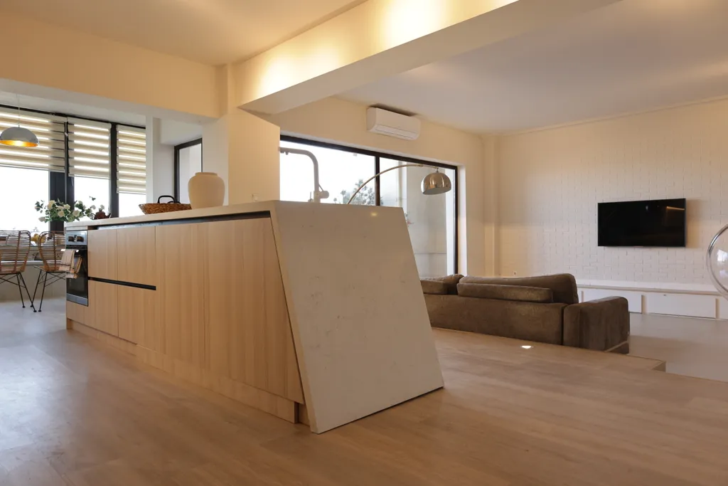 Ambassador apartment