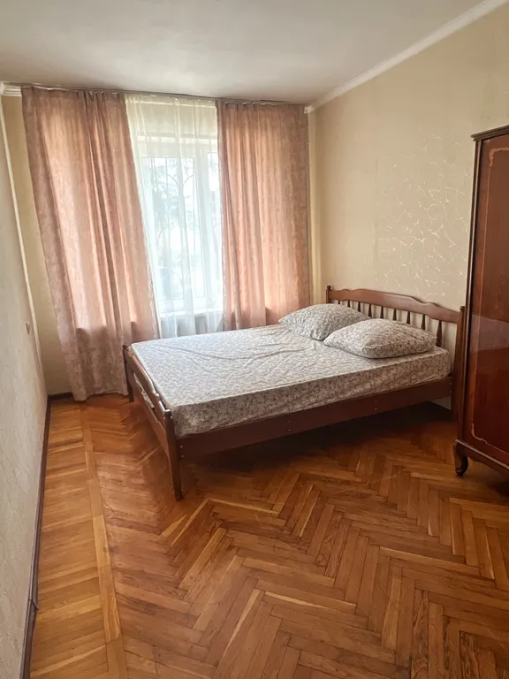 Просторная квартира в центре Сухума