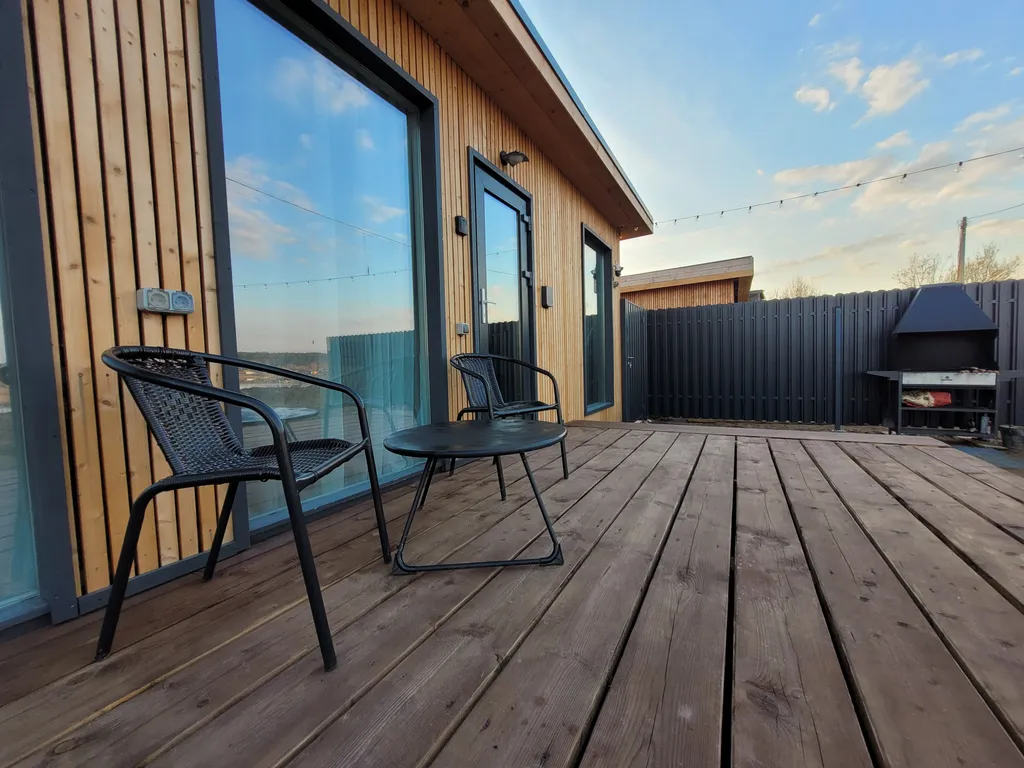 Дом с видом на озеро с баней