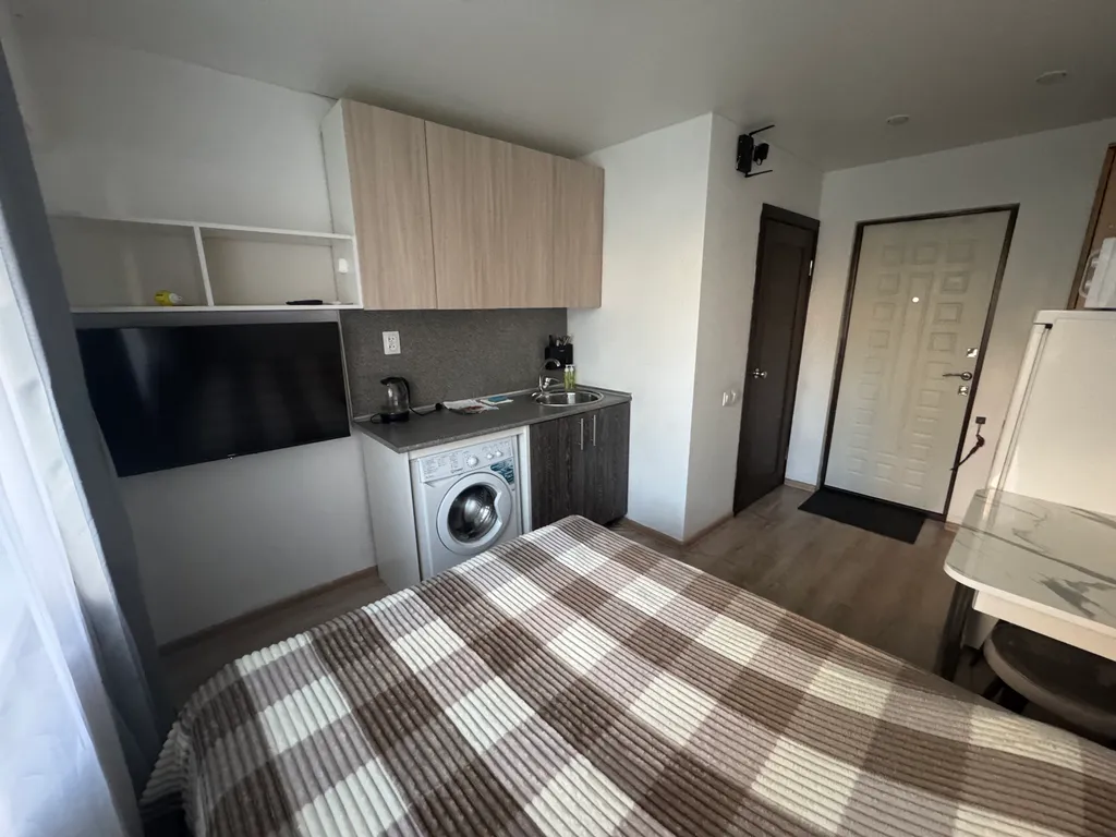 Квартира Компактная студия в центре — аренда посуточно в Киров