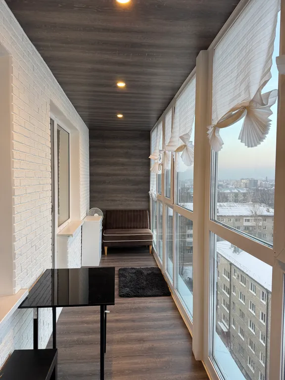 Апартаменты-студио на Карпова 16/2