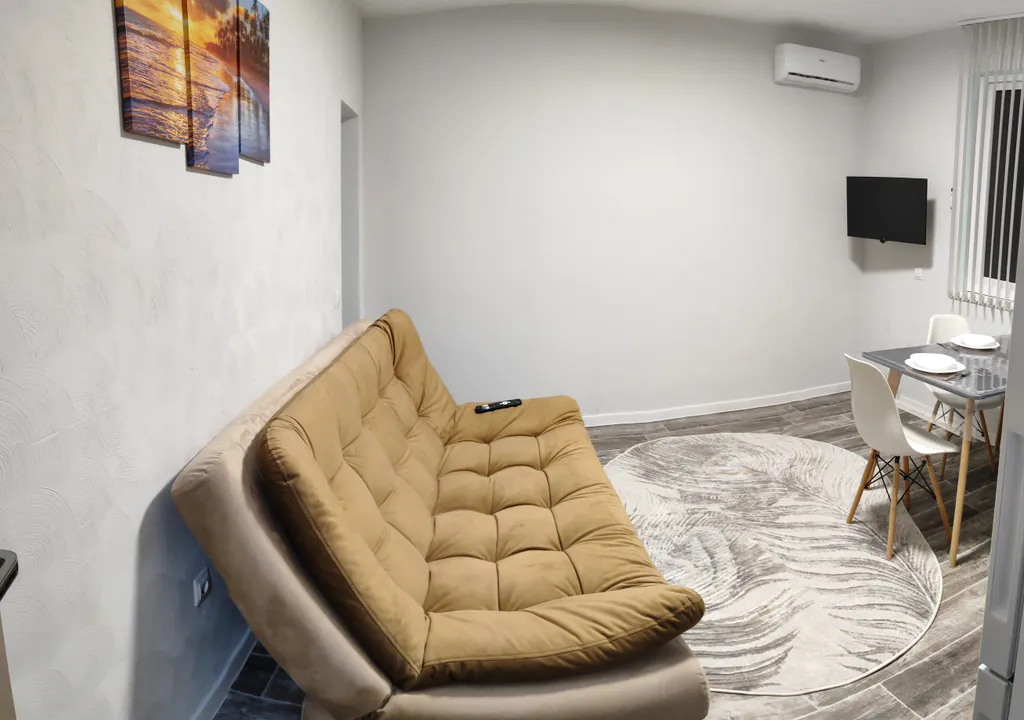 Коттедж 2-комнатный Дом — Сочи