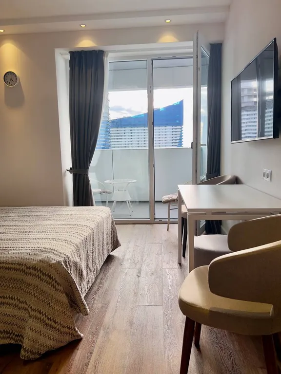 Alliance Palace, вид на закат, море и поющие фонтаны