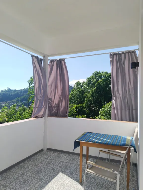 Квартира 3-комнатная Квартира — Сухум