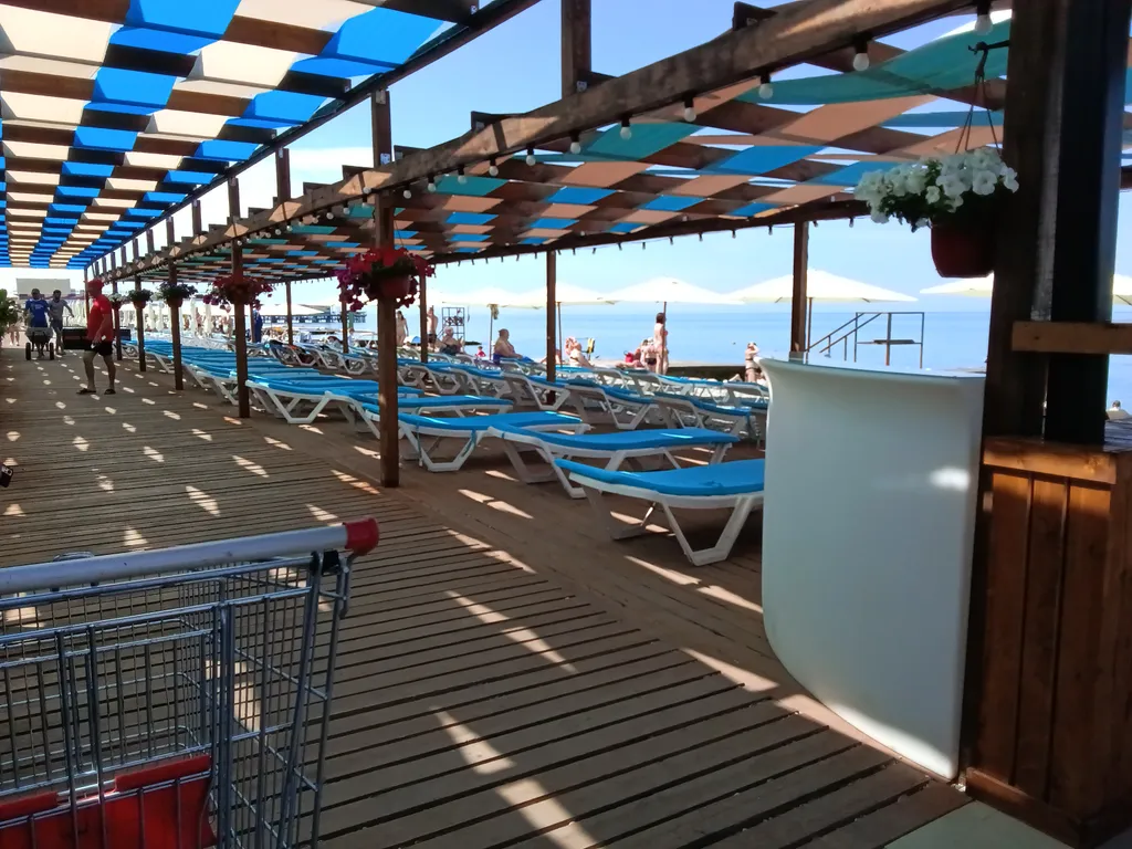 Квартира Уютная светлая квартира в 5 минутах от моря — Адлер