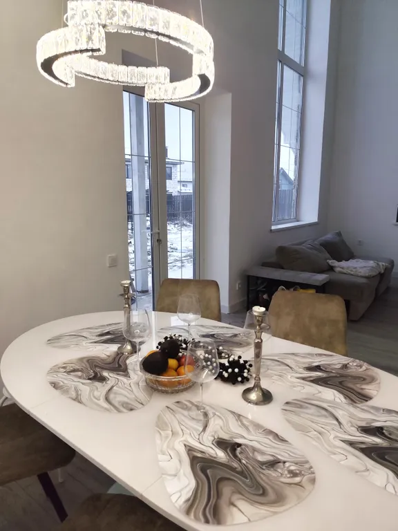 Большой дом с новым ремонтом