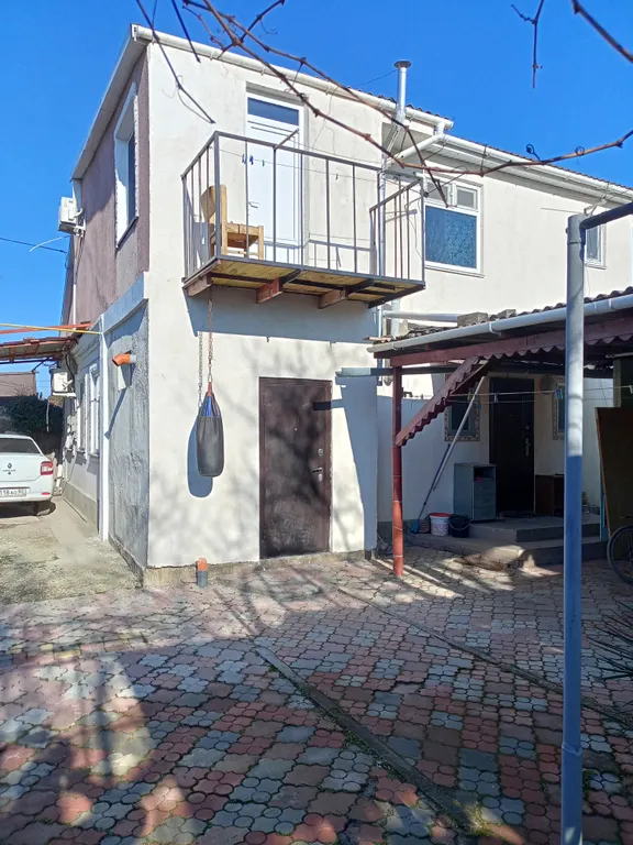 Коттедж Тихий уголок — аренда посуточно в Феодосия