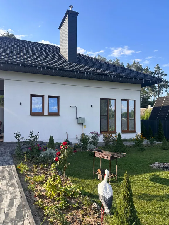 Новый уютный коттедж в черте города