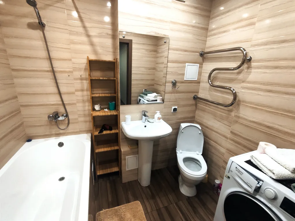 Двухкомнатная квартира Студенческая Сибирь-Арена Областная Больница