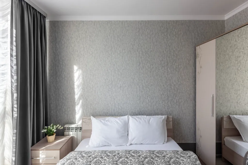 Трёхкомнатная квартира с евроремонтом в новом двухэтажном здании