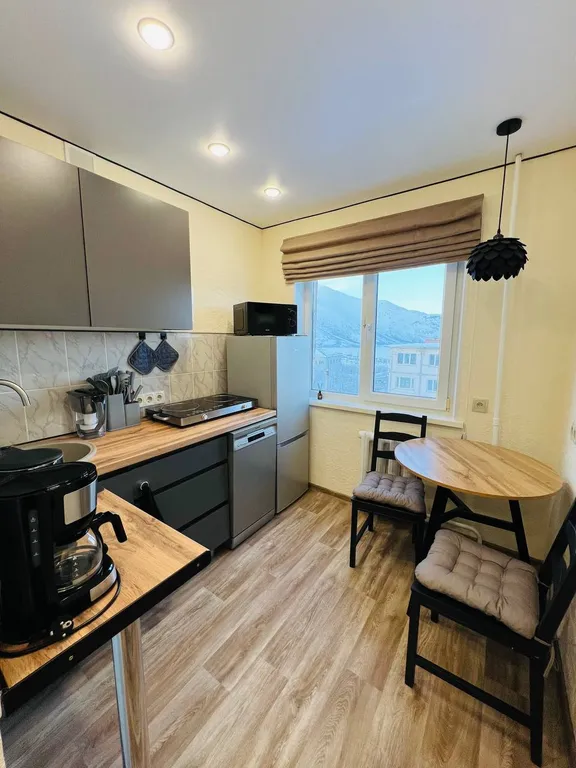 Уютная квартира с видом на горы — аренда посуточно в Кировск