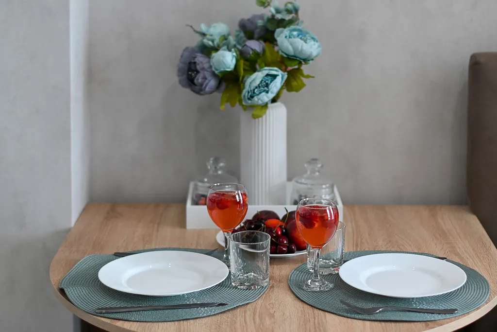 Студия МореСолнцеАпарт в ЖК Касабланка с балконом и видом на море