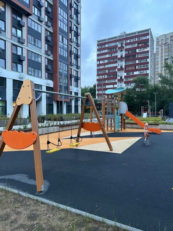 Квартира Комфортная двухкомнатная квартира в зелёном районе — Москва