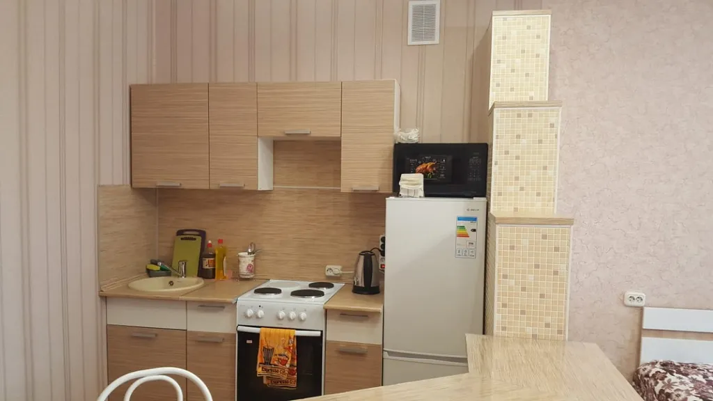 В районе областной больницы, клиники микрохирургии глаза Мицар