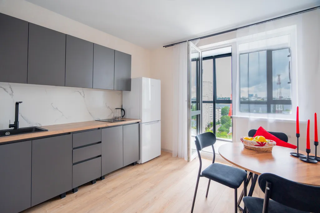 Видовая двушка у алых парусов