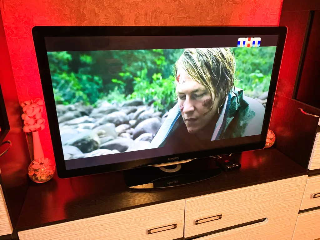 Просторная и чистая 2-к квартира в центре