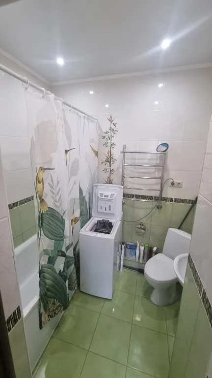 Видовая, уютная квартира с балконом у реки в центре