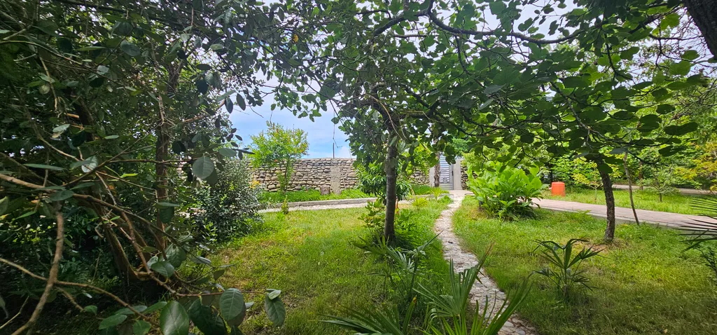 Коттедж у моря (первая линия)