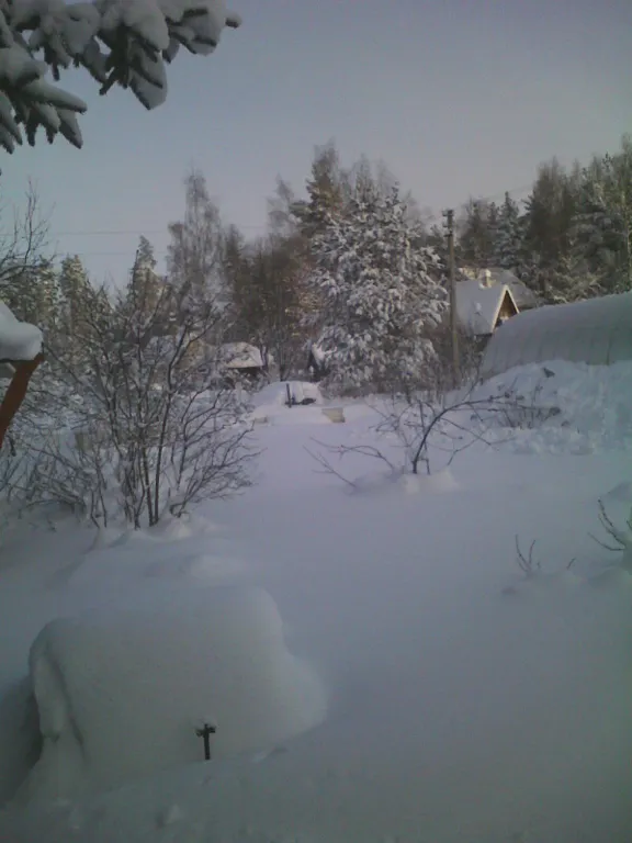 Малый коттедж на берегу озера