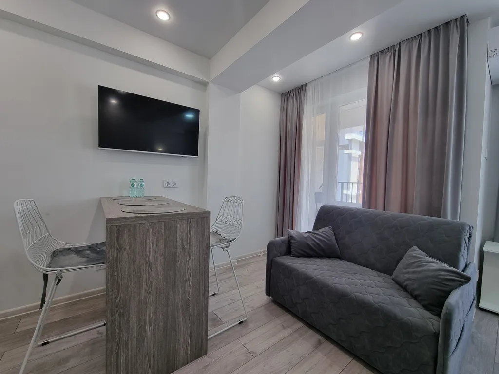 Уютная студия с видом на море