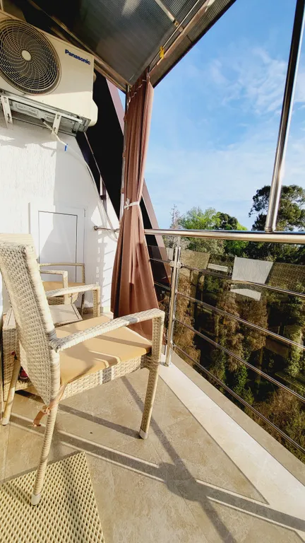 Квартира Квартира Современная студия — Сириус