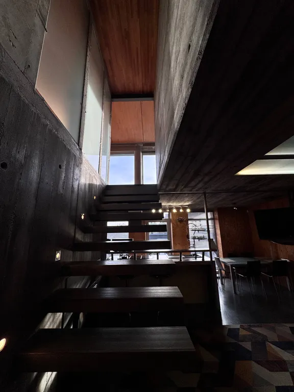 Эксклюзивная квартира в стиле лофт в элитном районе Светлогорска