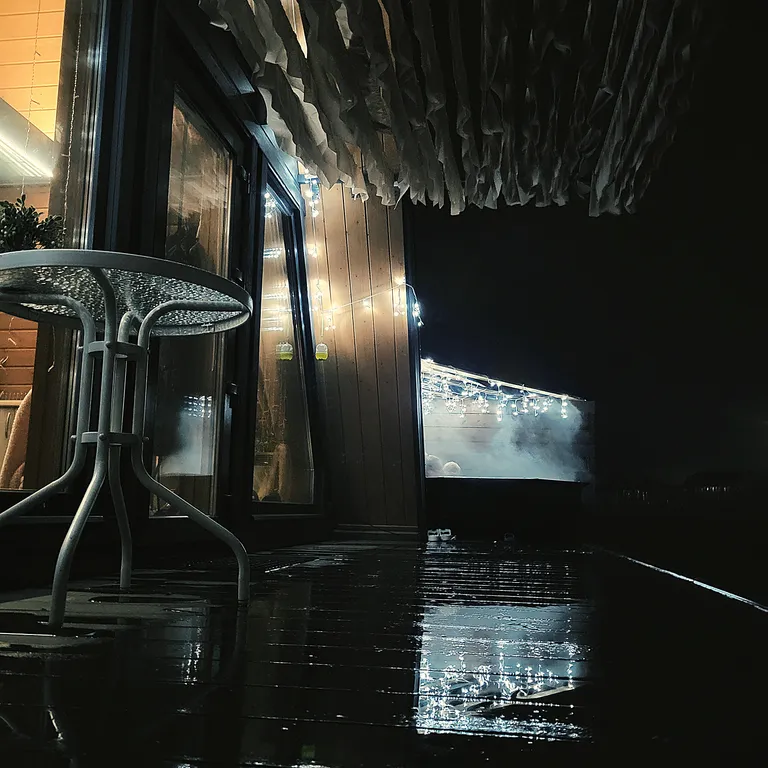 Уютный домик в стиле А-фрейм