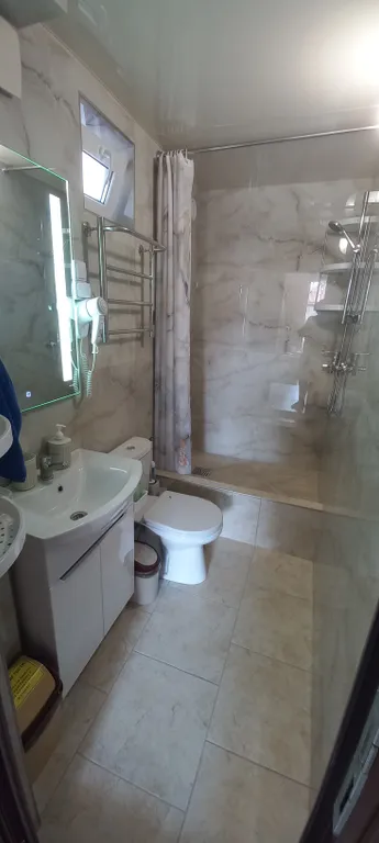 Коттедж Часть дома с бассейном у моря — Геленджик