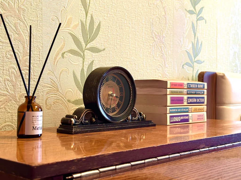 Уютная двухкомнатная на Заре с двумя кроватями