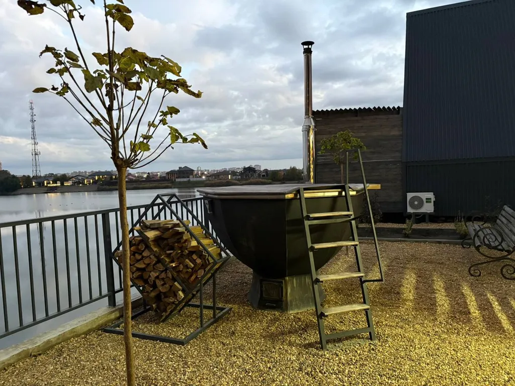 А-фрейм для тихого семейного отдыха с видом на озеро