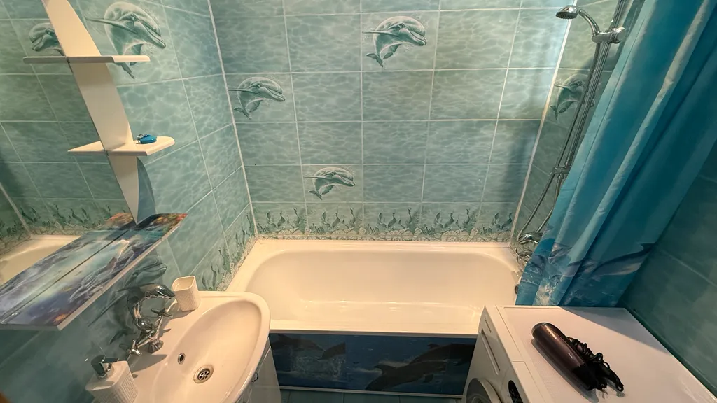 Отличная двухкомнатная квартира уЖД Ноябрьска