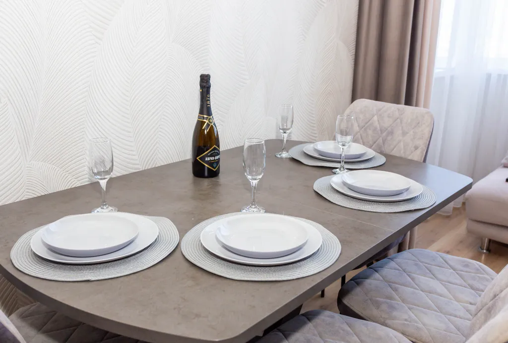 Уютная евротрешка с прекрасным видом на море и город