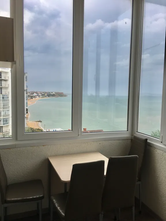 С видом на море, минута до моря