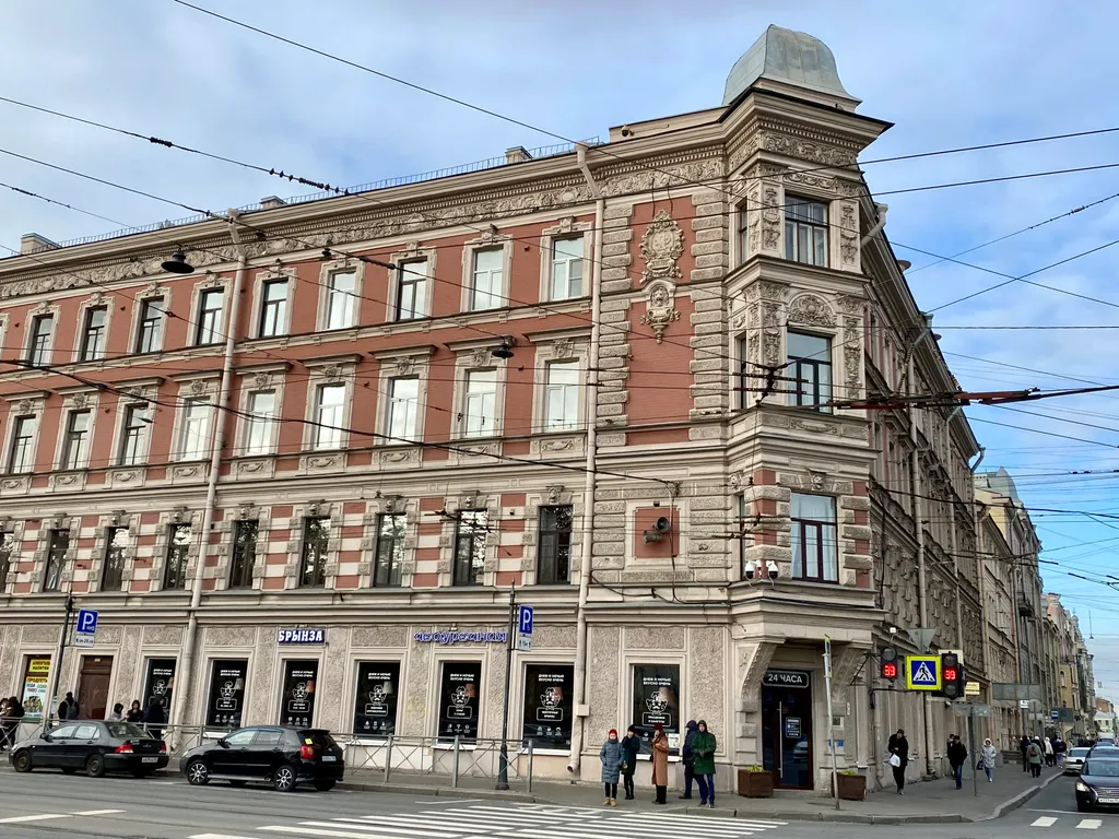 Студия в самом центре