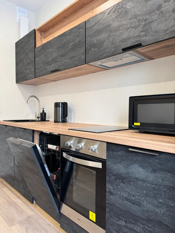 Просторная квартира в центре Взлетки