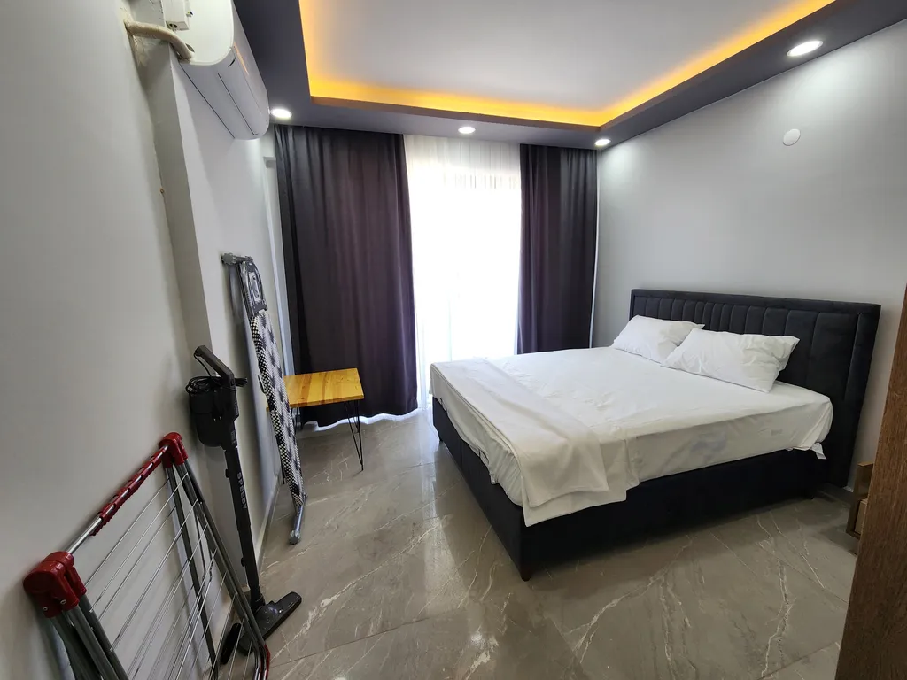 Квартира в центре Сиде внутри комплекса с бассейном