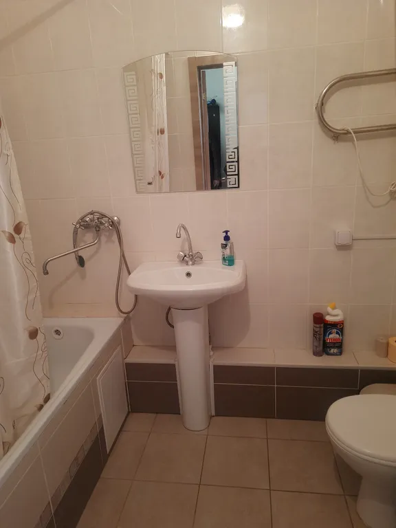 Комфортабельная квартира на Сергея Ускова 37 рядом СК Темп и аэропортом