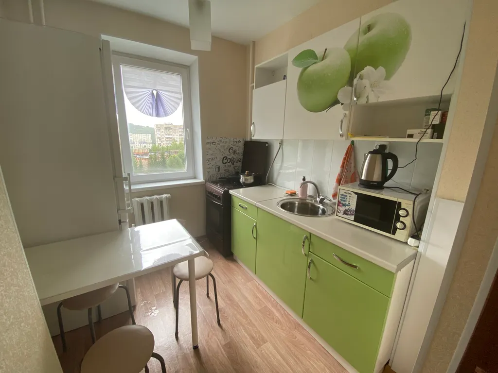 Чистая двухкомнатная квартира