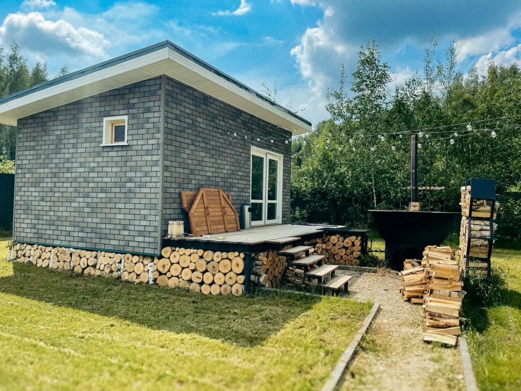Дом в лесу с баней и чаном