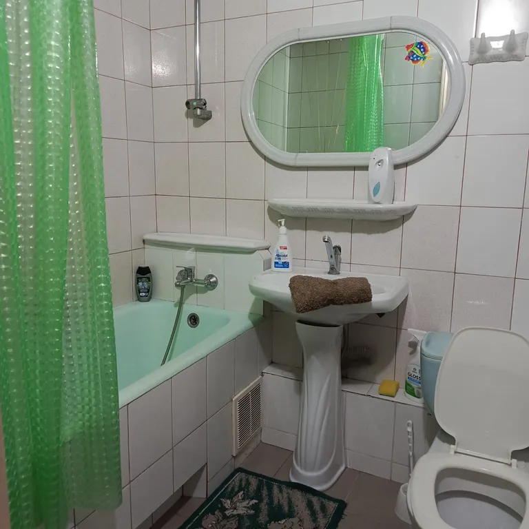 Уютная квартира в центре посёлка