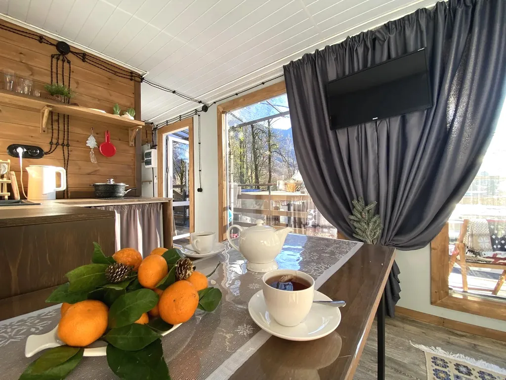 Коттедж Уютный домик в сердце Красной поляны — аренда посуточно в Красная Поляна