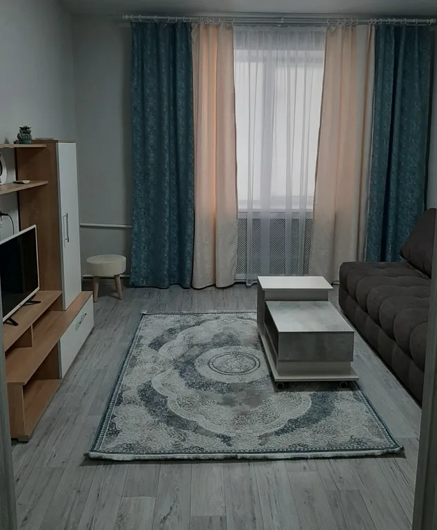 2-комнатная Квартира — аренда посуточно в Каменск-Шахтинский