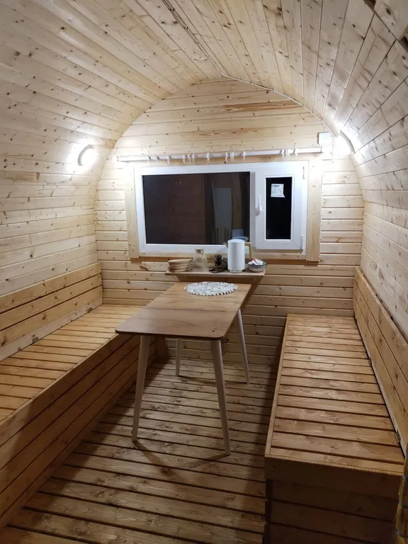 Коттедж Уютный домик для отдыха на свежем воздухе — Коммунар