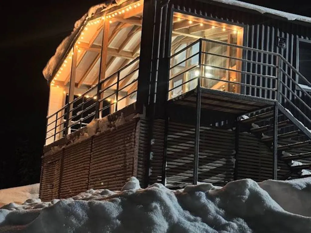 Коттедж 3-комнатный Дом — аренда посуточно в Шерегеш