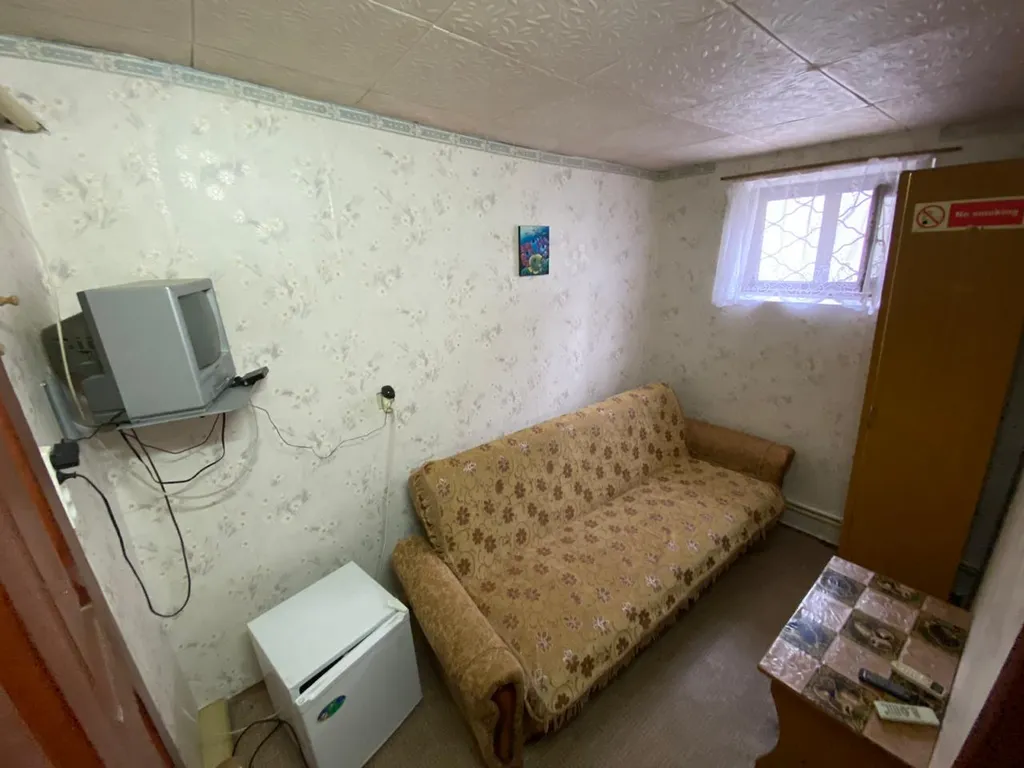 Квартира Уютный номер с удобствами и зеленый дворик в частном секторе — аренда посуточно в Анапа