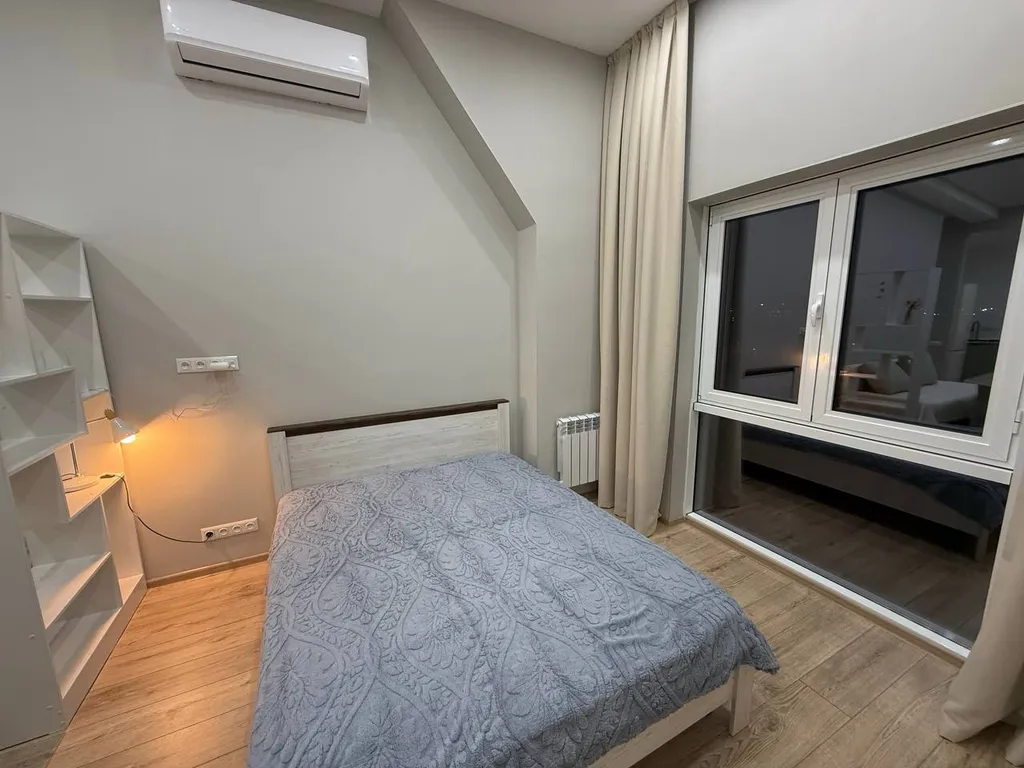 Leonardo apt with a sunset view