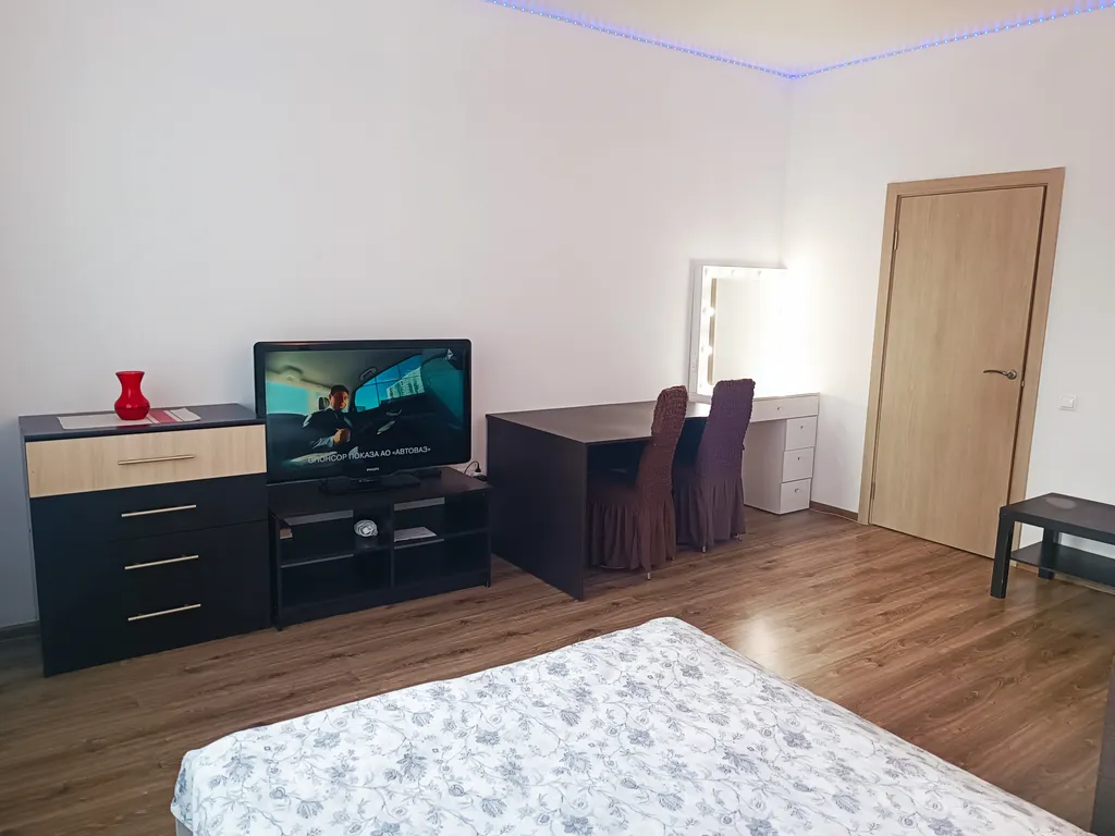 Просторная квартира у ТЦ Ирбис