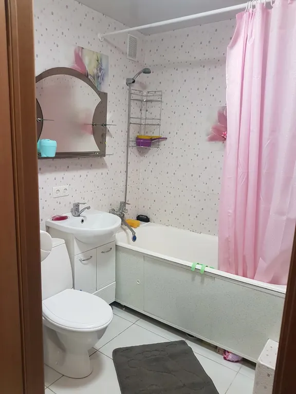 Квартира рядом с центром поселка