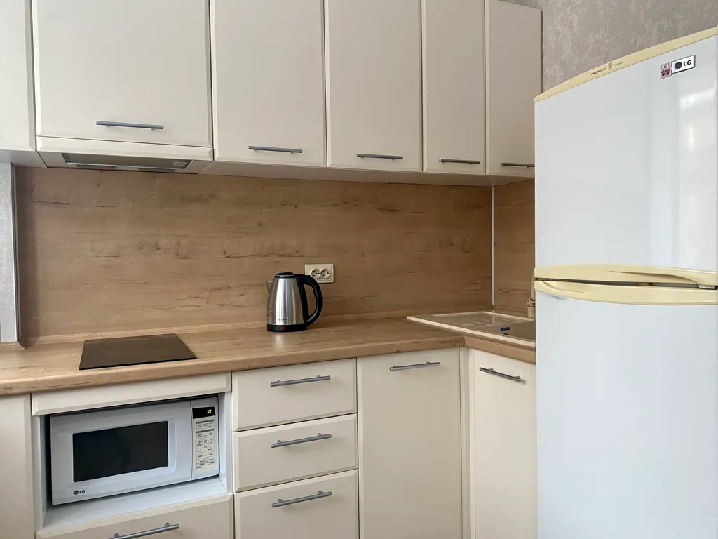 Квартира возле ЖД и Авто вокзала